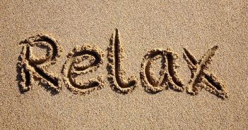 Dicas práticas e naturais para aliviar o estresse: relax