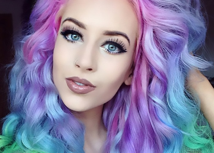 7 Dicas que mulheres de cabelos coloridos não devem se esquecer de fazer 7 Dicas que mulheres de cabelos coloridos não devem se esquecer de fazer