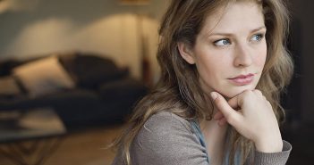 É normal ser trintona e não ter vontade de ser mãe?